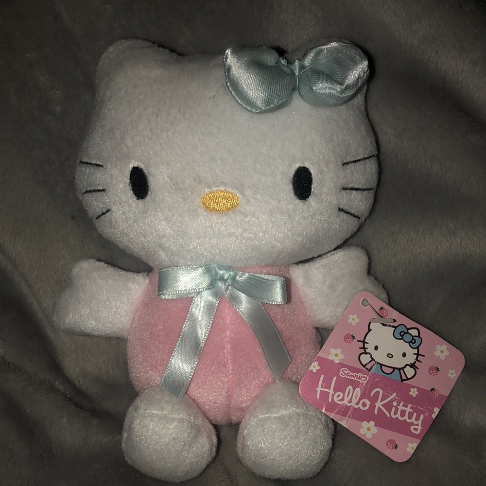 Collectible 2005 Sanrio small stuffed Pastel HelloKitty plushy